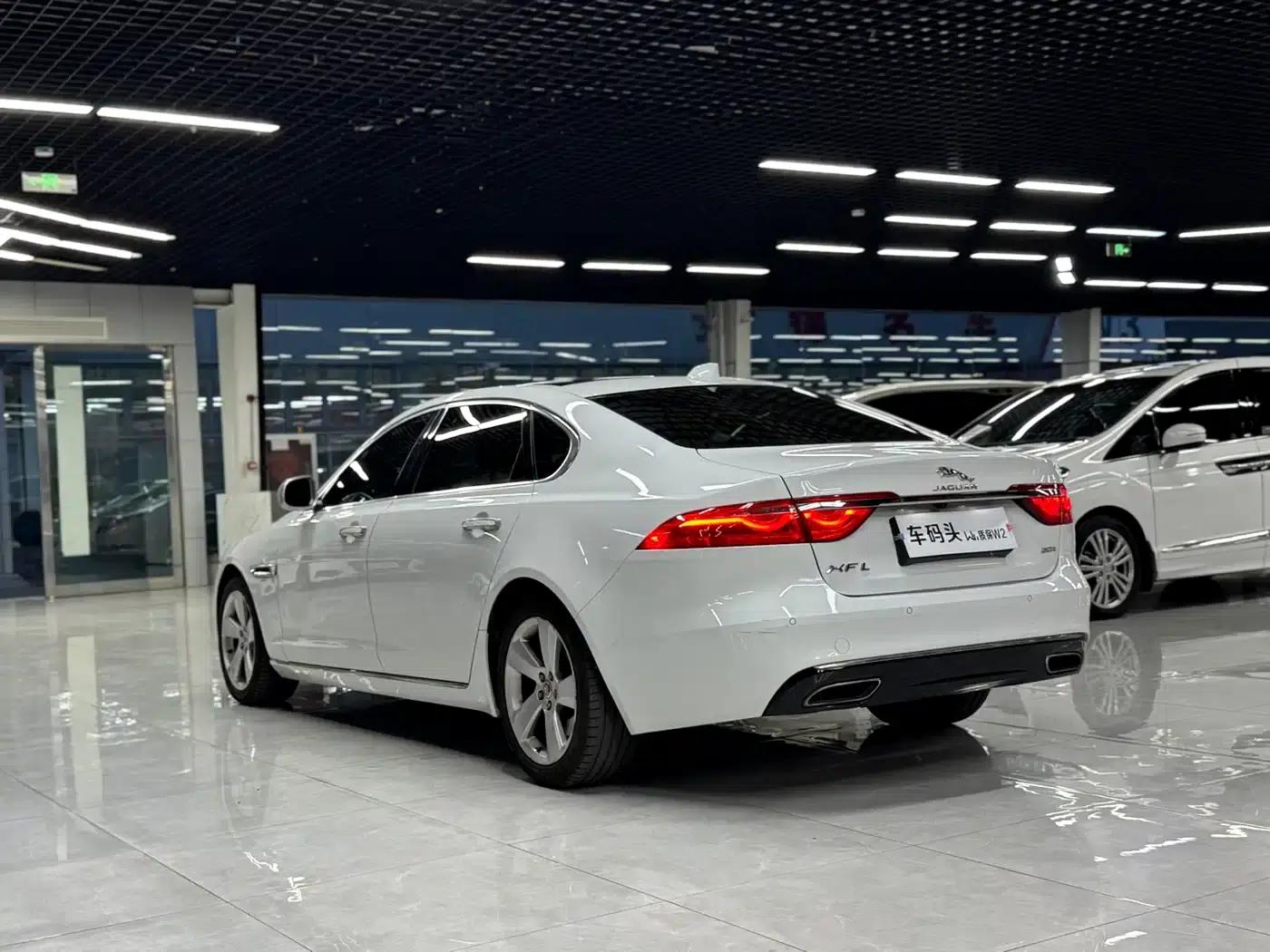 2018 Jaguar XFL 2.0T 200PS Elite Edition — миниатюра 5