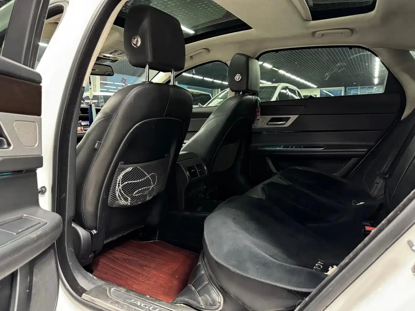 2018 Jaguar XFL 2.0T 200PS Elite Edition — миниатюра 9