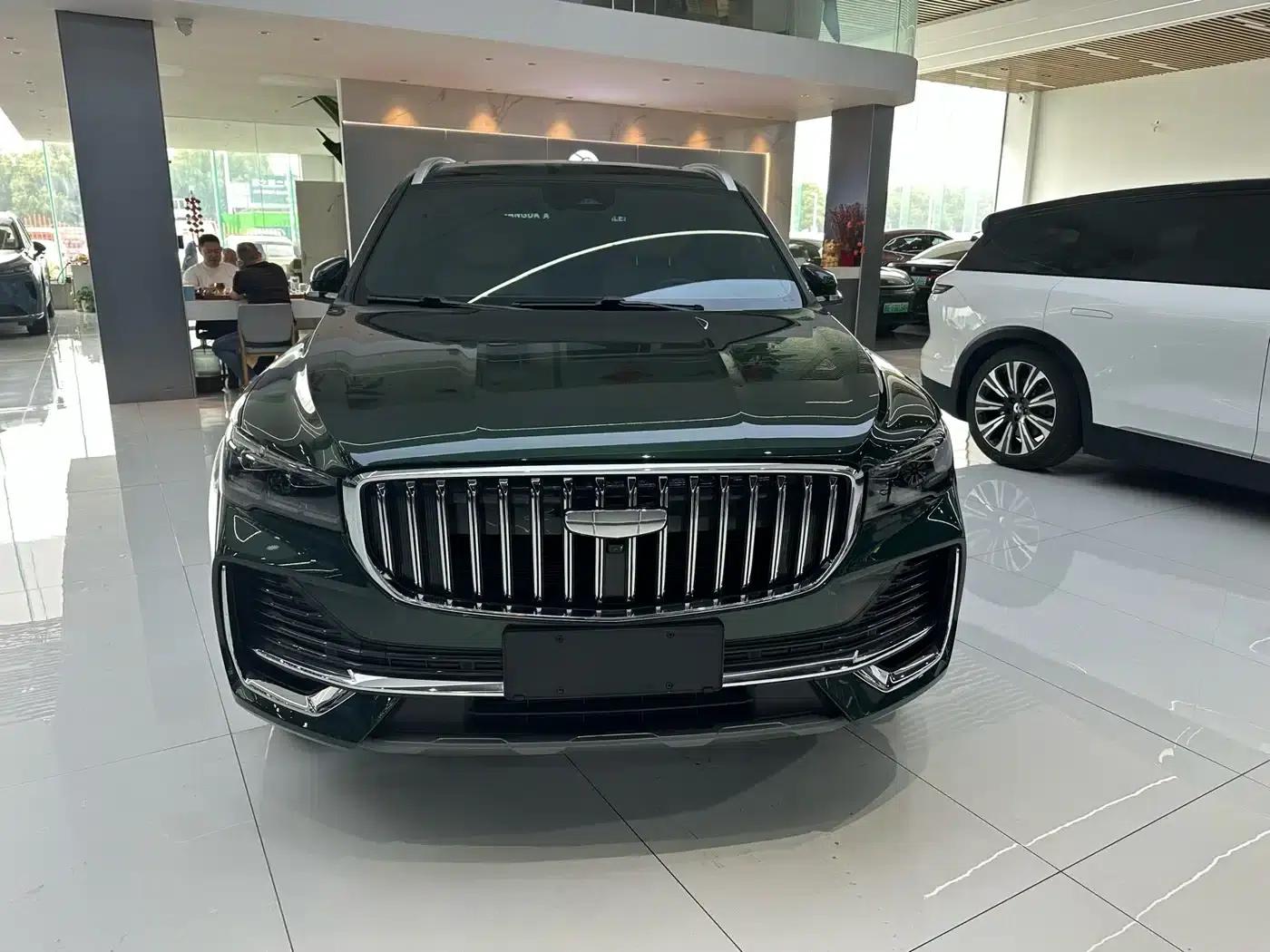 Geely Xingyue L 2025 Oriental Radiance 2.0TD Automatic Star Edition — миниатюра 2