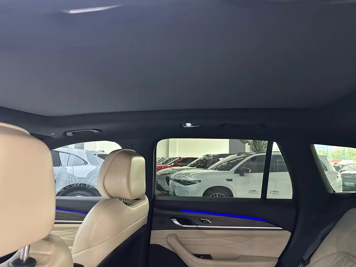 Geely Xingyue L 2025 Oriental Radiance 2.0TD Automatic Star Edition — миниатюра 11
