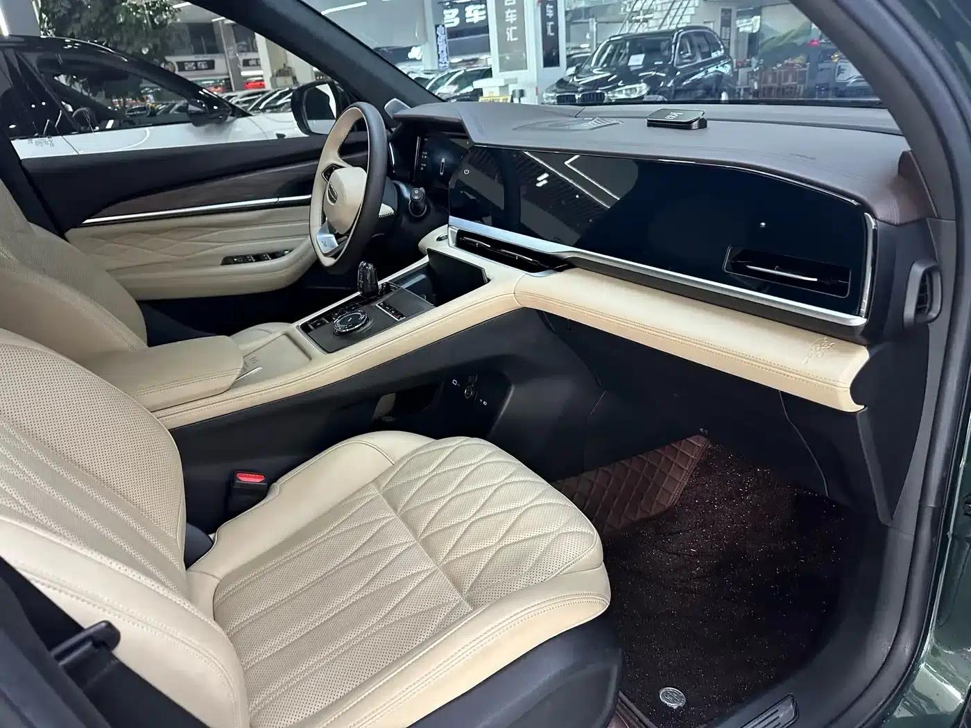 Geely Xingyue L 2025 Oriental Radiance 2.0TD Automatic Star Edition — миниатюра 15