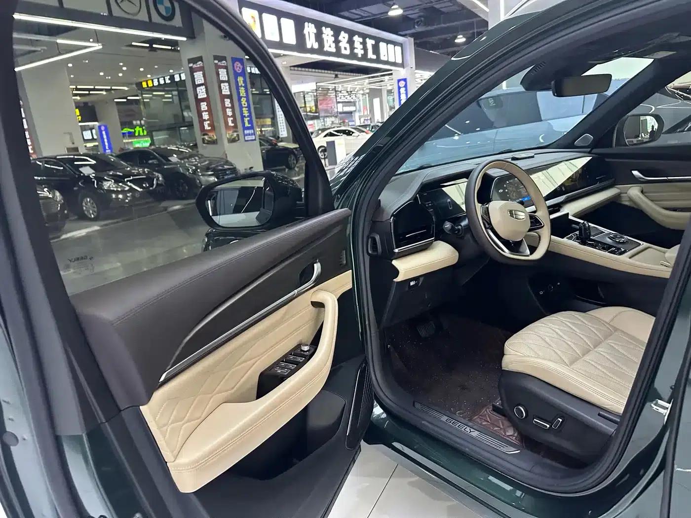 Geely Xingyue L 2025 Oriental Radiance 2.0TD Automatic Star Edition — миниатюра 7