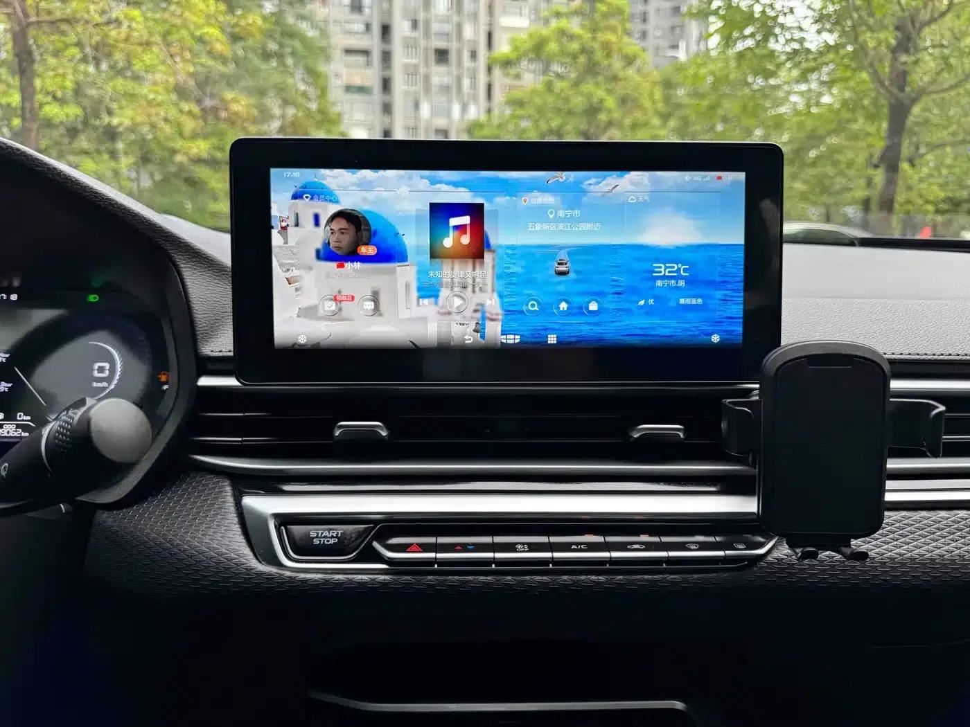Geely Emgrand 2022 4th Generation 1.5L CVT Premium — миниатюра 17