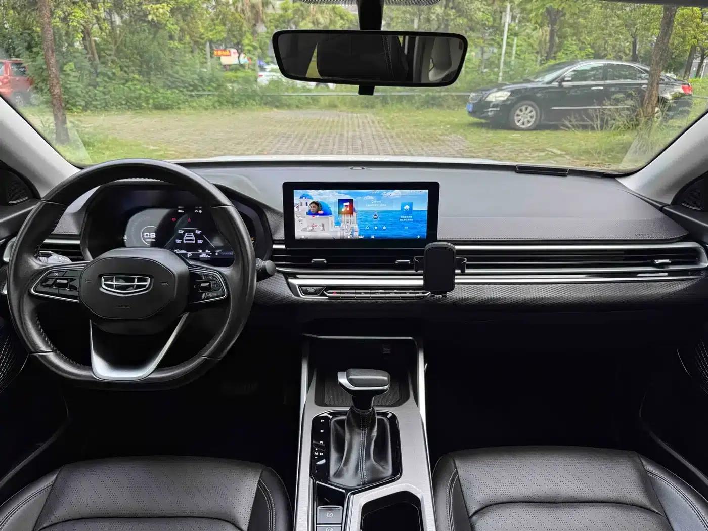 Geely Emgrand 2022 4th Generation 1.5L CVT Premium — миниатюра 20