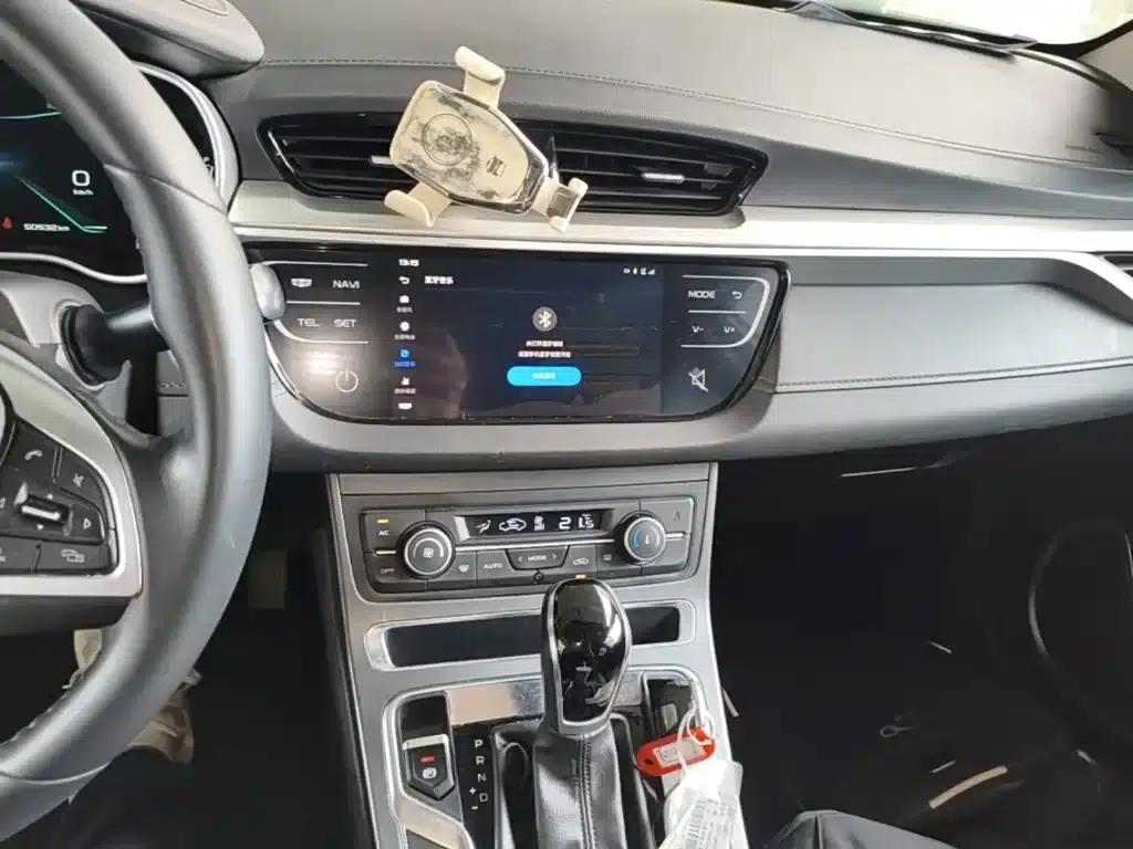 Geely Emgrand 2020 1.5L CVT Upward Edition — миниатюра 13