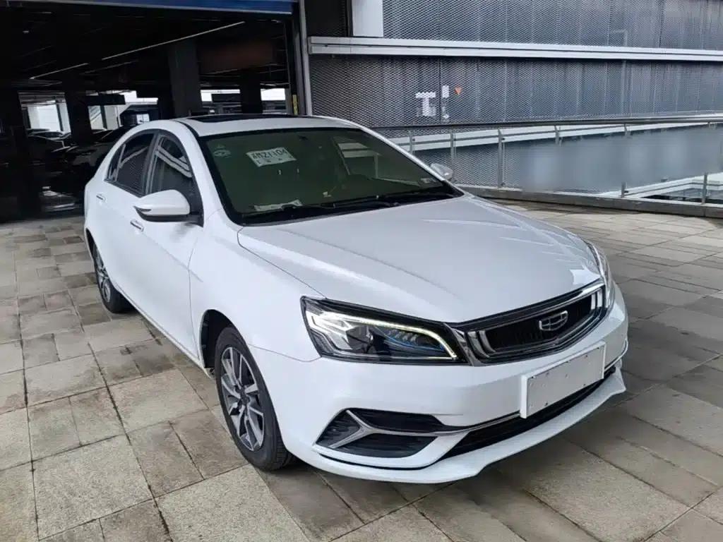 Geely Emgrand 2020 1.5L CVT Upward Edition — миниатюра 4