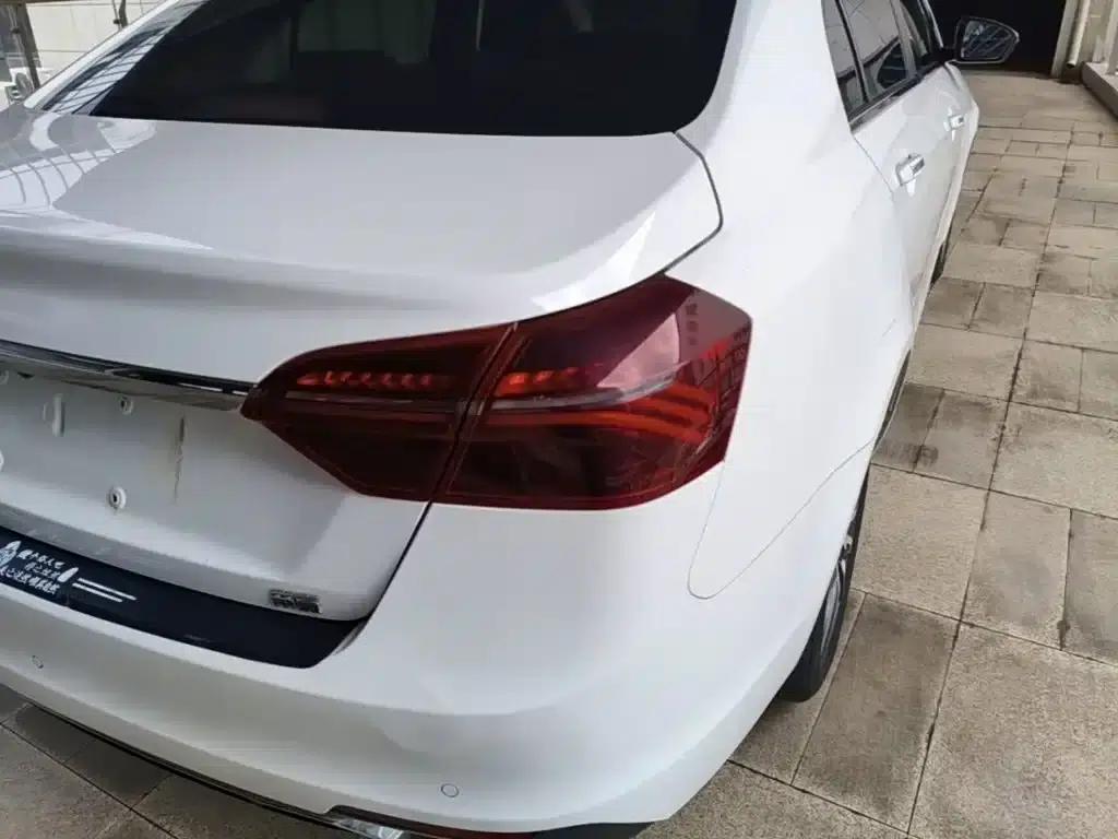 Geely Emgrand 2020 1.5L CVT Upward Edition — миниатюра 8