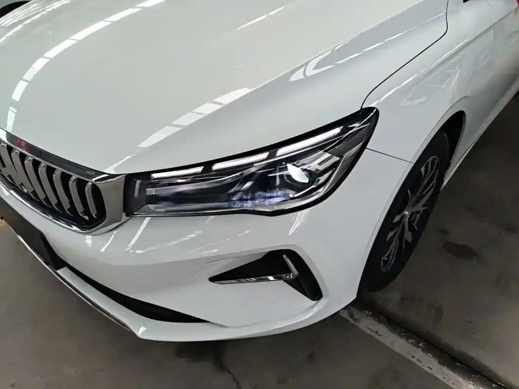 Geely Emgrand 2026 4 Millionth Anniversary Edition 1.5L CVT Superior Model — миниатюра 24