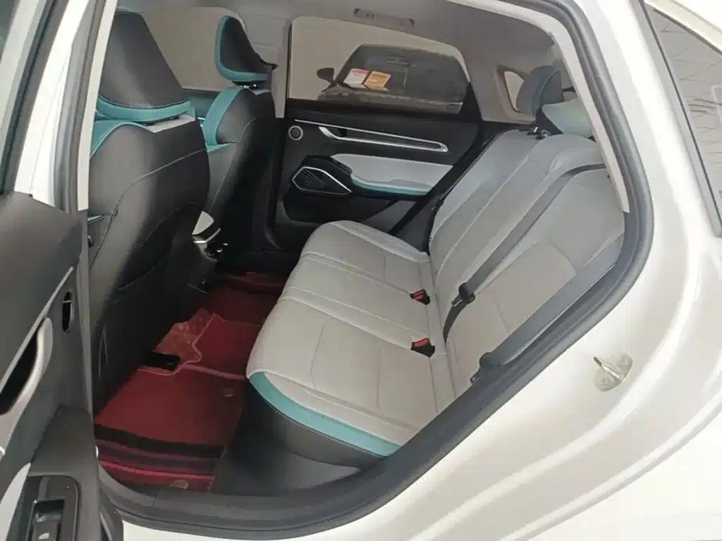 Geely Emgrand 2023 4th Generation Champion Edition 1.5L CVT Flagship Model — миниатюра 17