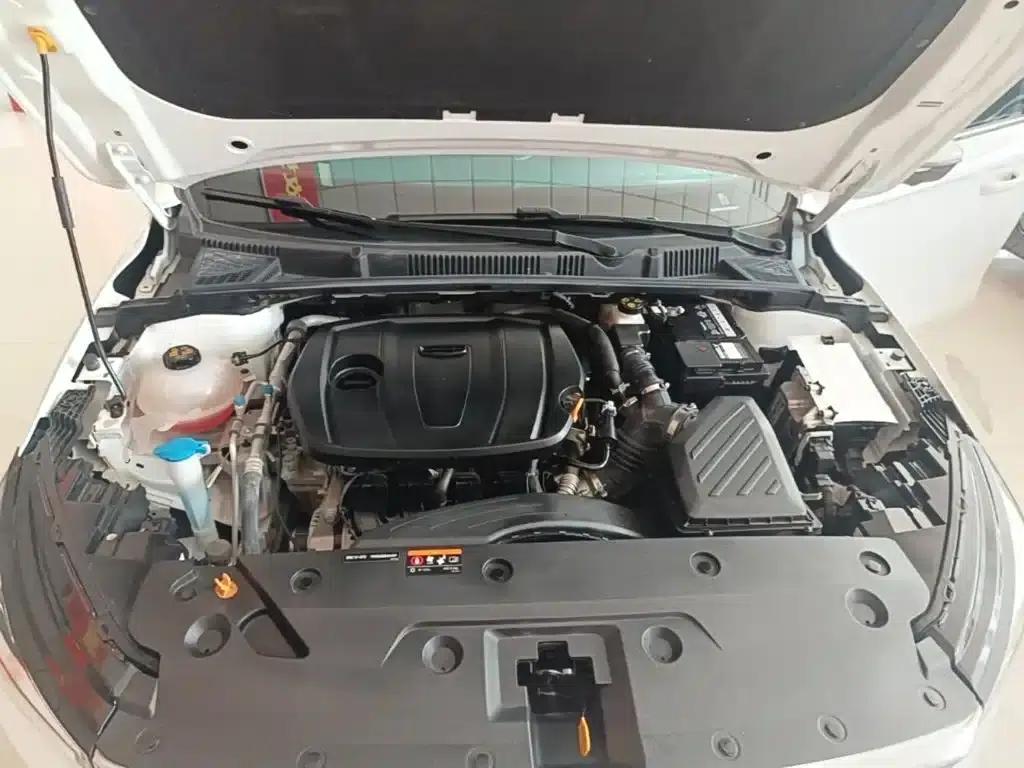 Geely Emgrand 2023 4th Generation Champion Edition 1.5L CVT Flagship Model — миниатюра 20
