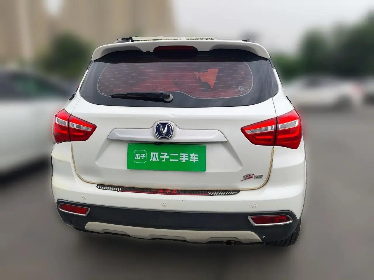 CHANGAN CS35 2017 1.6L Manual Luxury Model — миниатюра 5