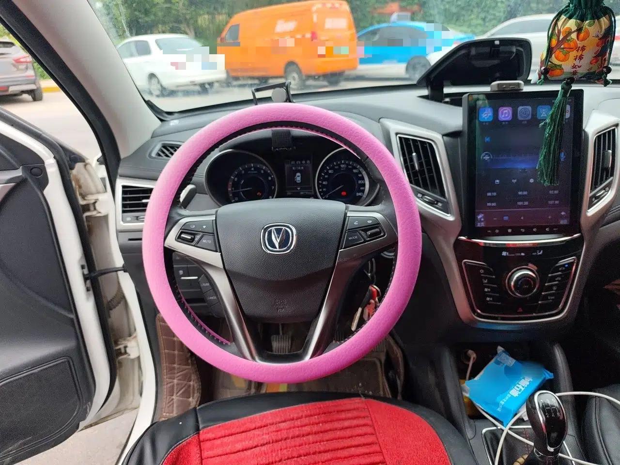 CHANGAN CS35 2017 1.6L Manual Luxury Model — миниатюра 10