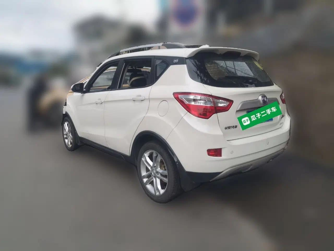 CHANGAN CS35 2016 1.6L Manual Luxury Model China V Standard — миниатюра 4