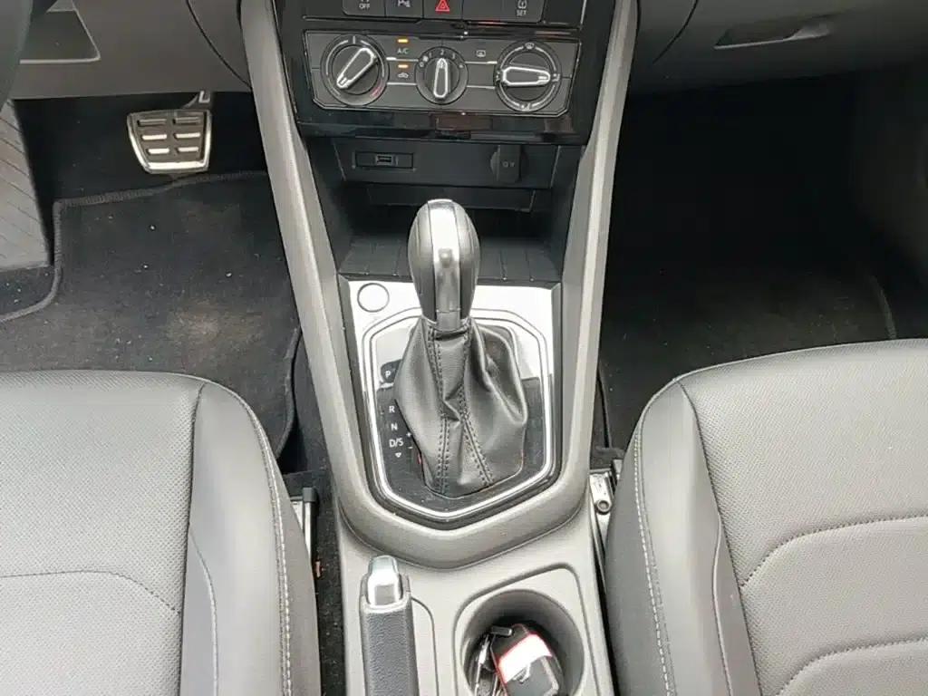 Jetta VS5 2019 280TSI Automatic Enjoyment Edition — миниатюра 14