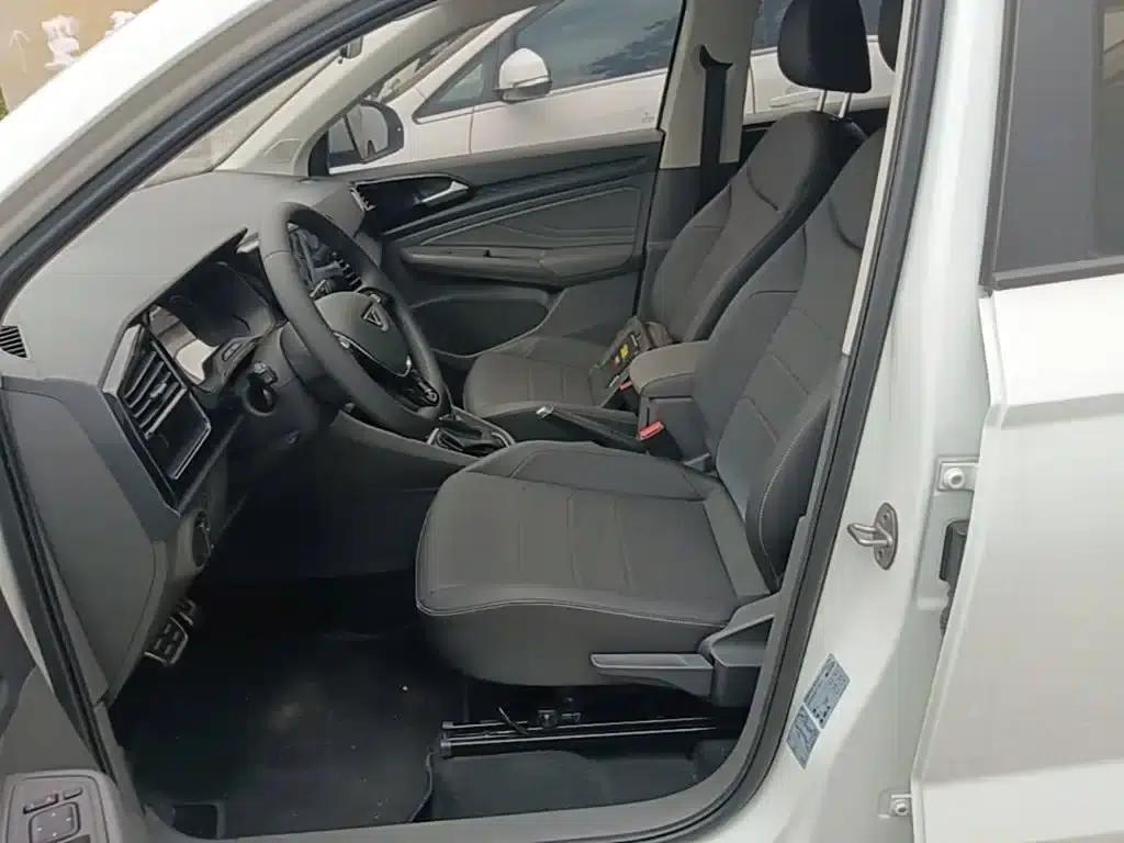 Jetta VS5 2019 280TSI Automatic Enjoyment Edition — миниатюра 15
