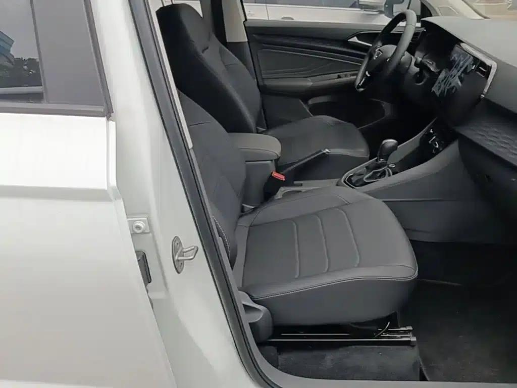 Jetta VS5 2019 280TSI Automatic Enjoyment Edition — миниатюра 25