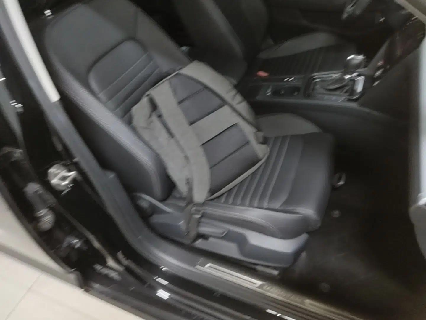 Volkswagen Magotan 2025 Zhongxiang Version 280TSI DSG Comfort Edition — миниатюра 24