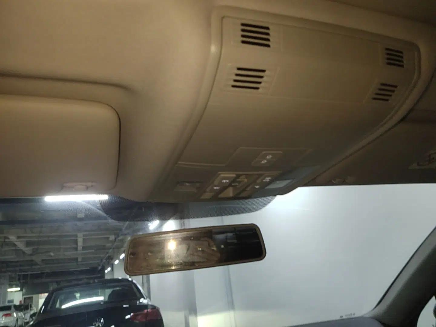 Volkswagen Magotan 2025 Zhongxiang Version 280TSI DSG Comfort Edition — миниатюра 26
