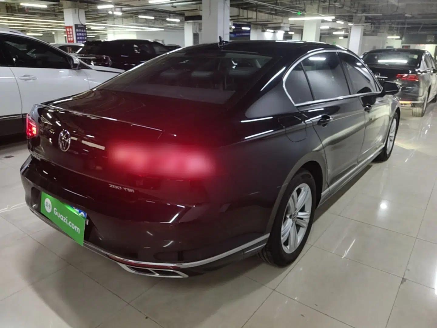 Volkswagen Magotan 2025 Zhongxiang Version 280TSI DSG Comfort Edition — миниатюра 6
