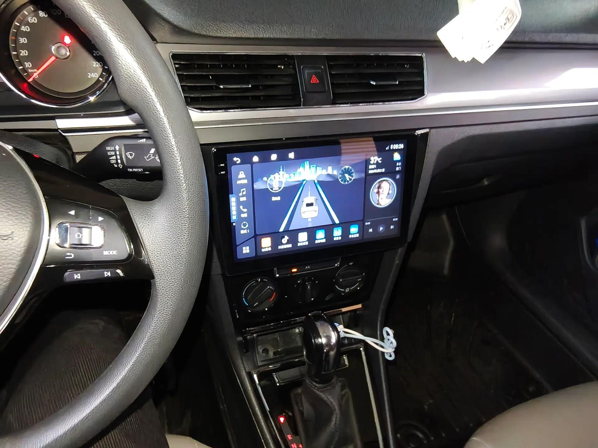 Volkswagen Bora 2019 Facelift Bora·Legend 1.5L Automatic Fashion Edition China VI Standard — миниатюра 13