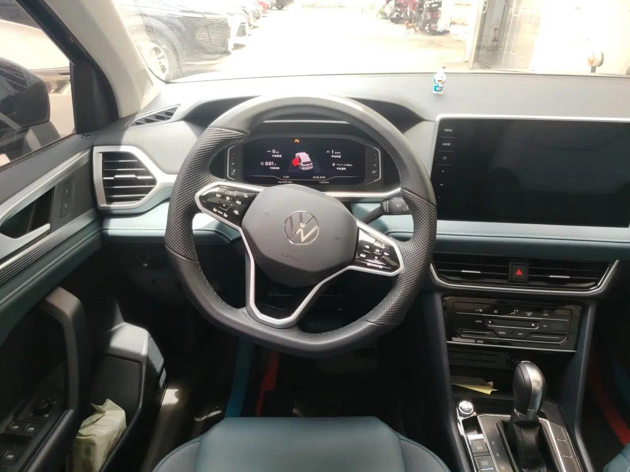Volkswagen Tharu 2023 300TSI Two-Wheel-Drive Full Moon Edition — миниатюра 10