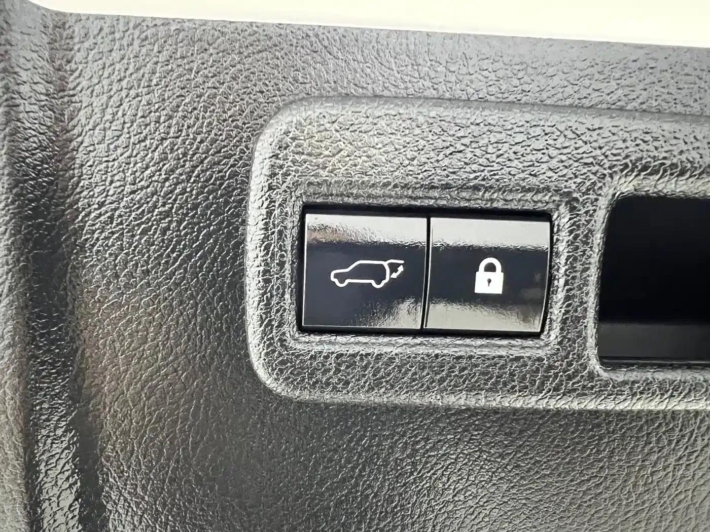 Lexus NX 2020 200 AWD Sport Edition (China V Emission Standard) — миниатюра 24