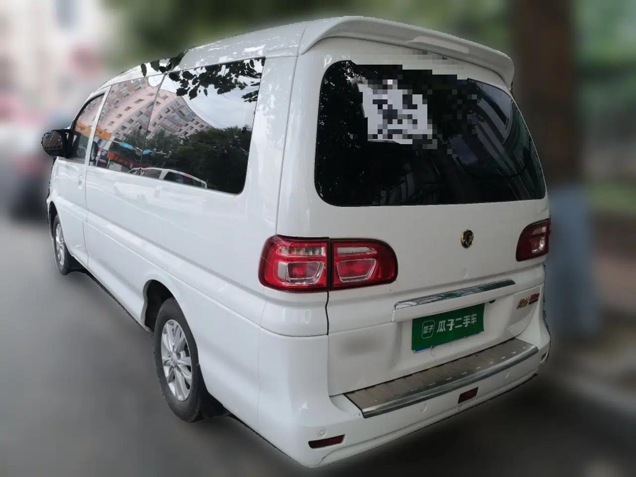 FORTHING Lingzhi 2019 Dongfeng Fengxing Lingzhi M5L 1.6L 7‑seat manual (20th anniversary edition) — миниатюра 4