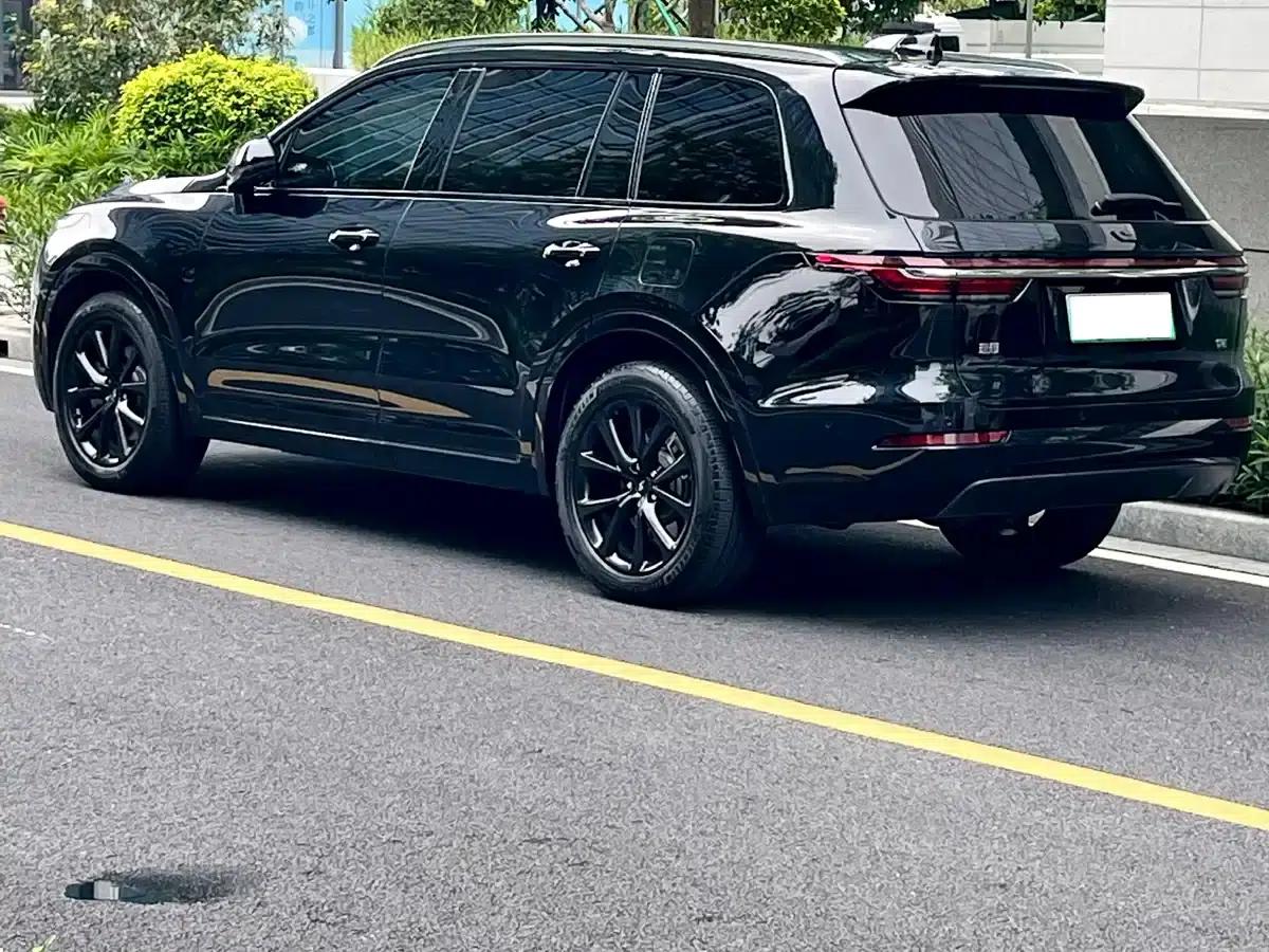Li Auto ONE 2021 Extended Range 6-Seater — миниатюра 4