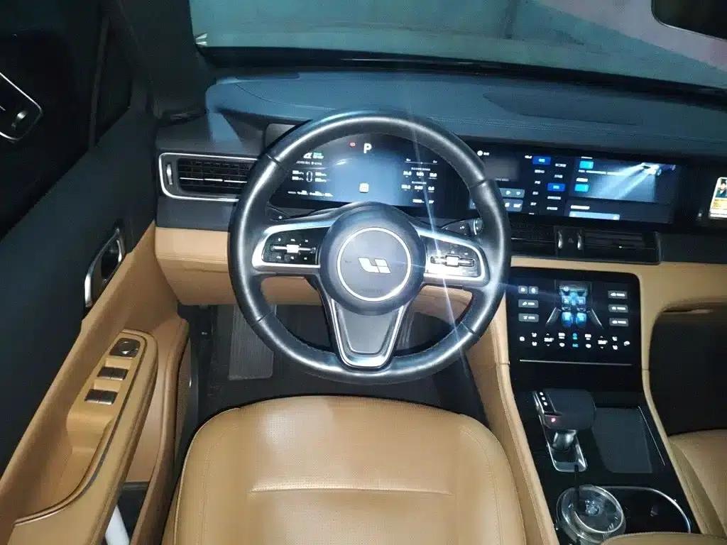 Li Auto ONE 2021 Extended Range 6-Seater — миниатюра 3