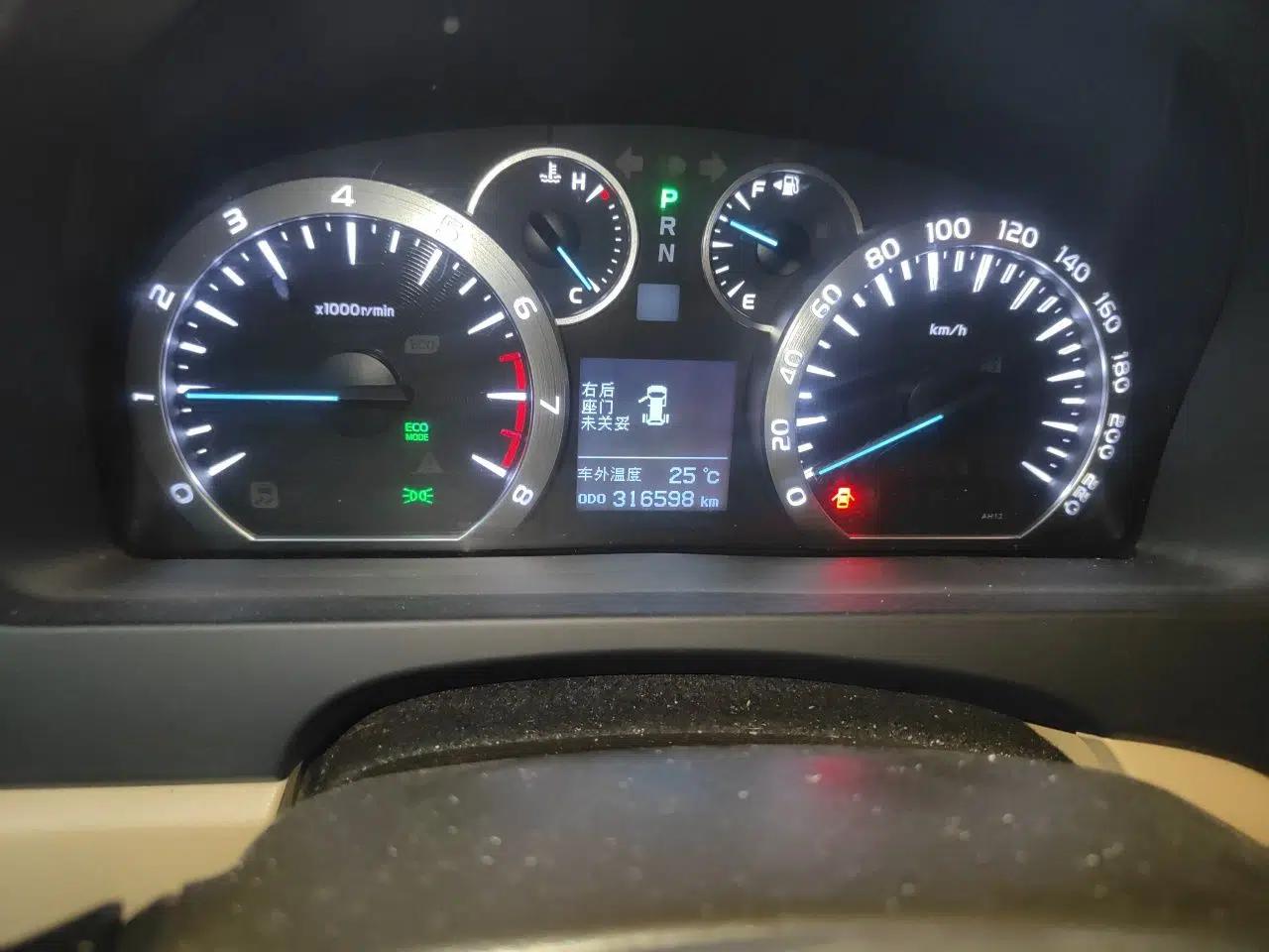 Toyota Alphard 2012 3.5L Luxury Edition — миниатюра 12
