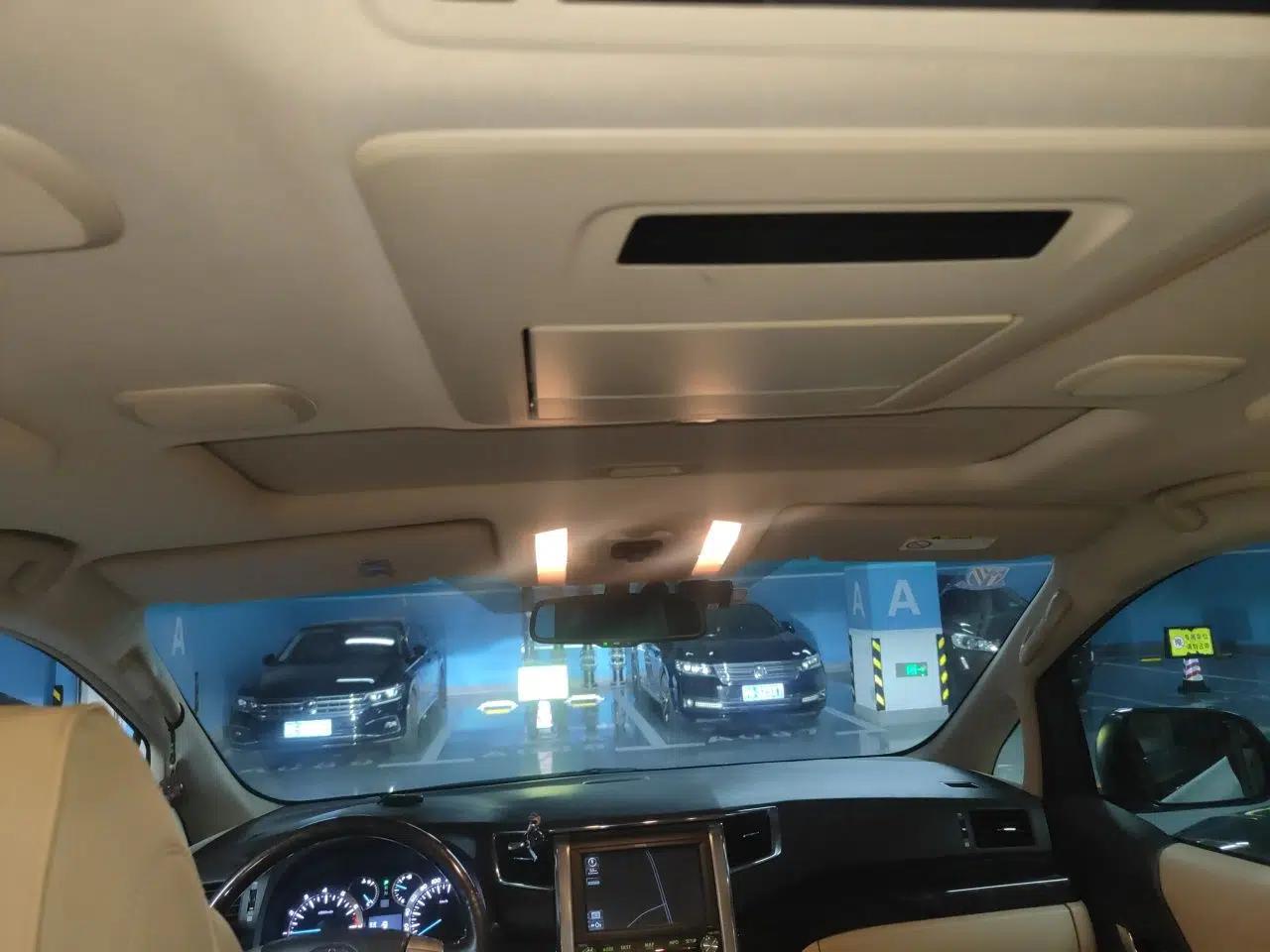 Toyota Alphard 2012 3.5L Luxury Edition — миниатюра 18
