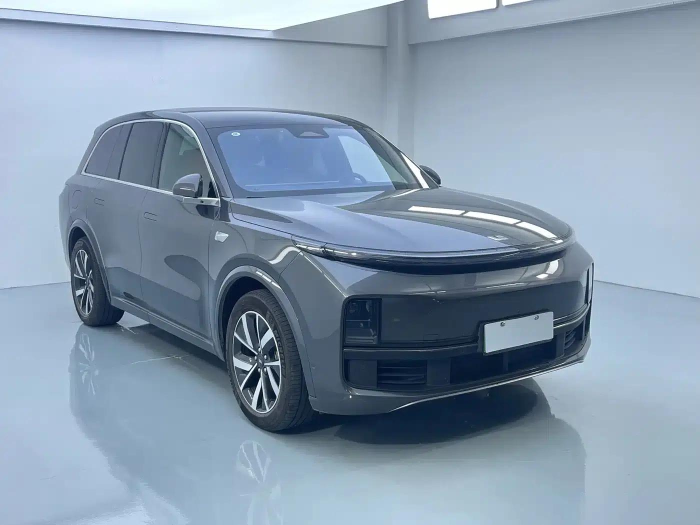 Li Auto L8 2023 Pro — миниатюра 1