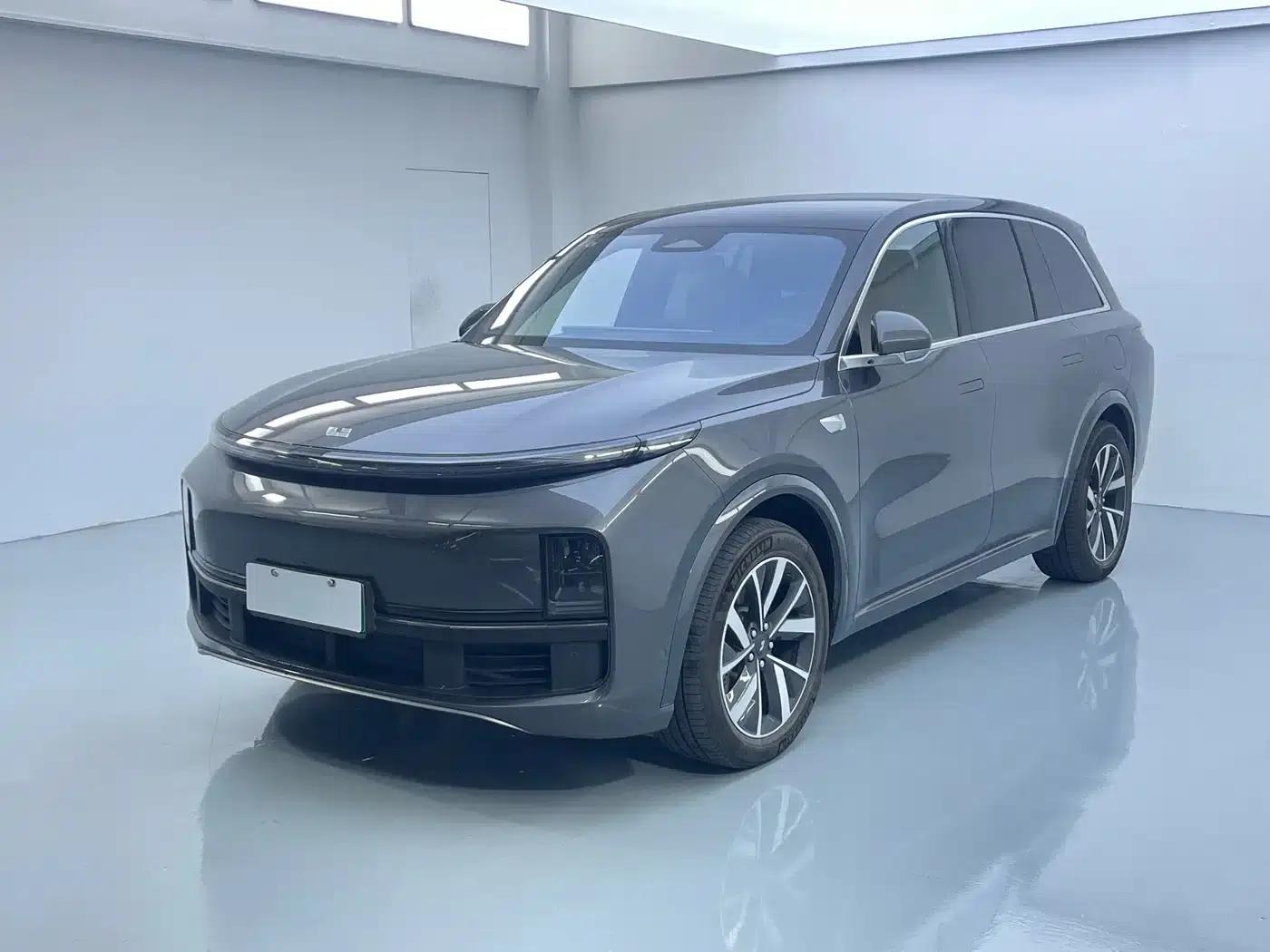 Li Auto L8 2023 Pro — миниатюра 3