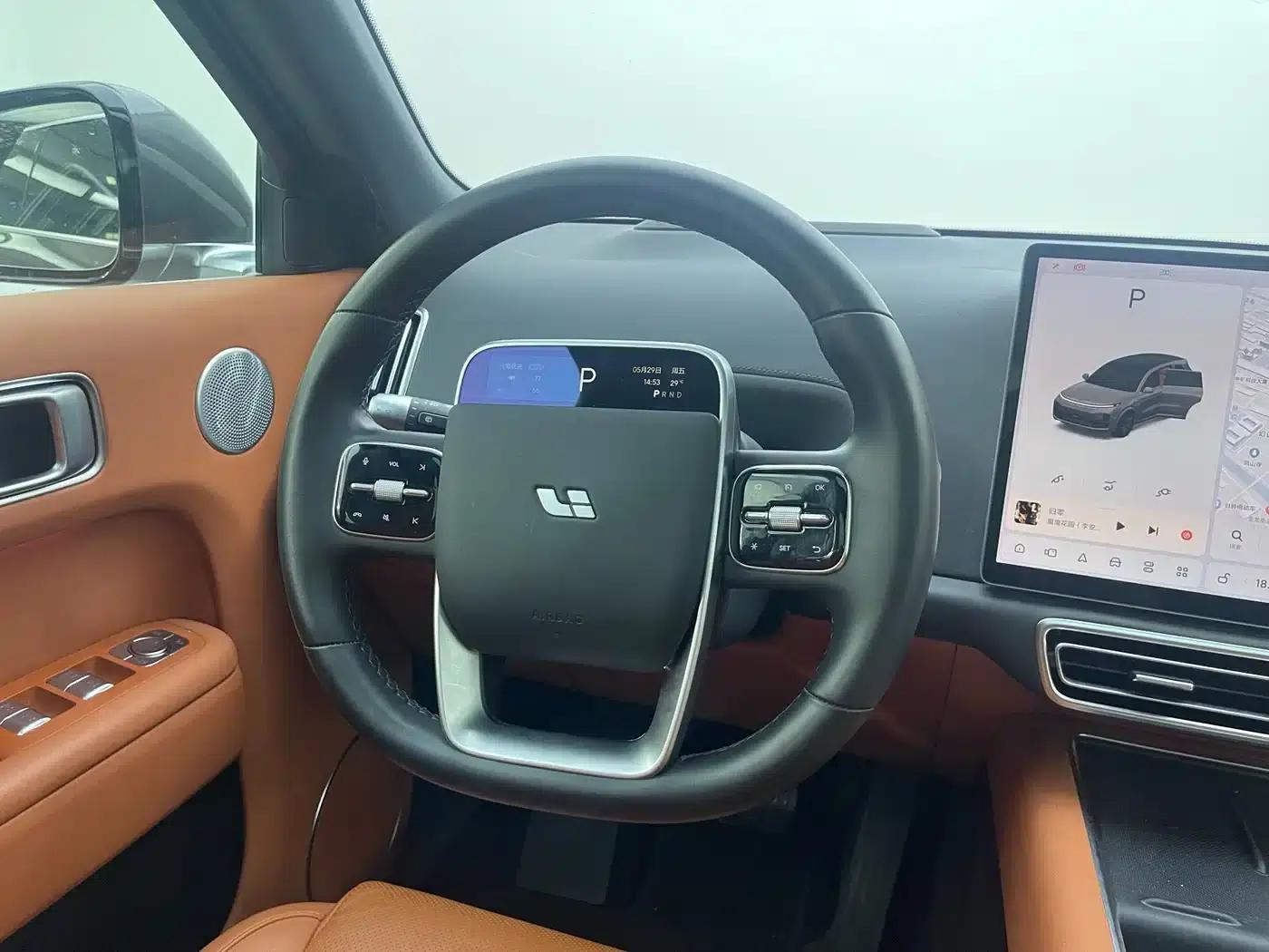 Li Auto L8 2023 Pro — миниатюра 8
