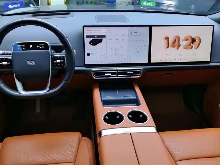 Li Auto L8 2024 Max — миниатюра 12