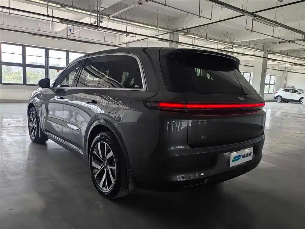 Li Auto L8 2023 Pro — миниатюра 4