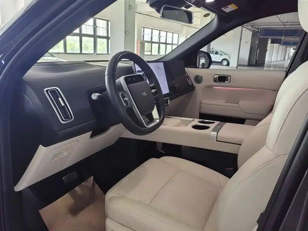 Li Auto L8 2023 Pro — миниатюра 5