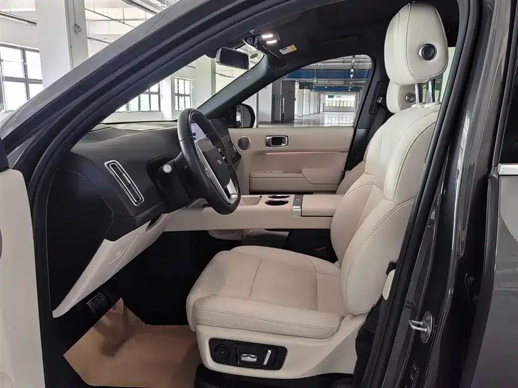 Li Auto L8 2023 Pro — миниатюра 6
