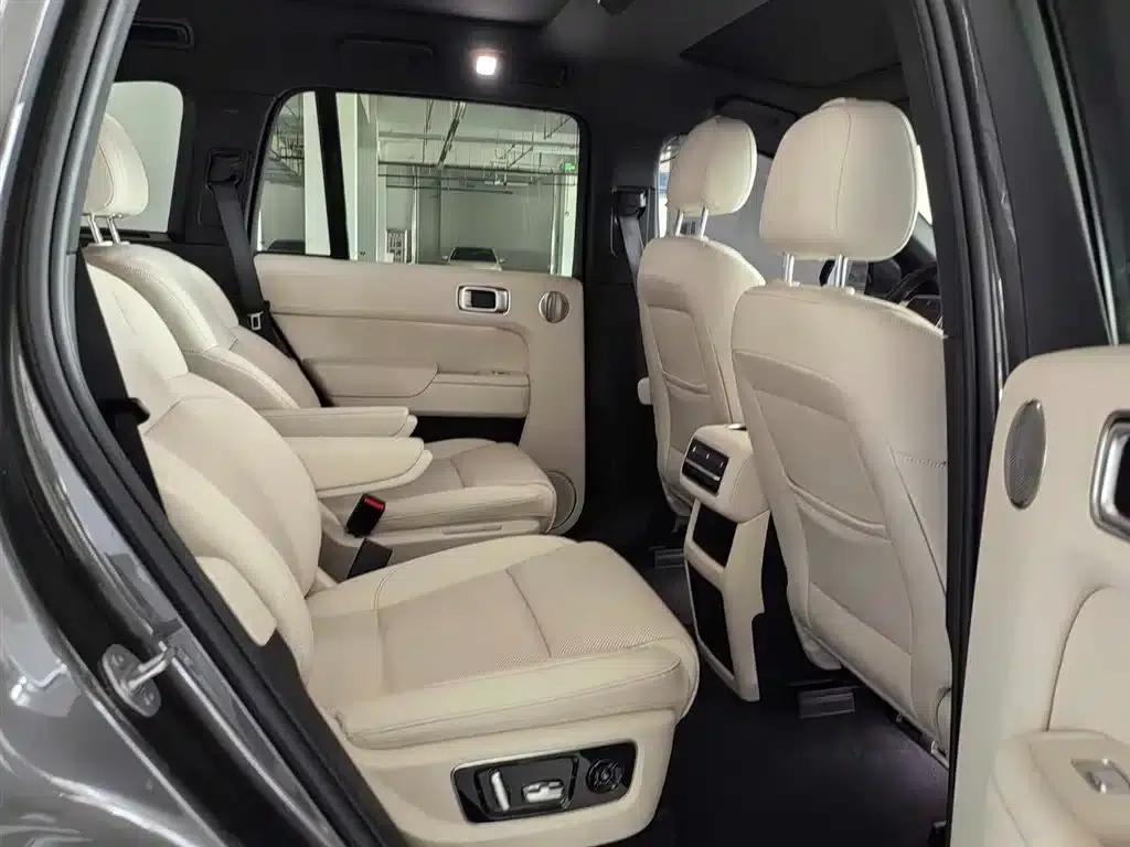 Li Auto L8 2023 Pro — миниатюра 8