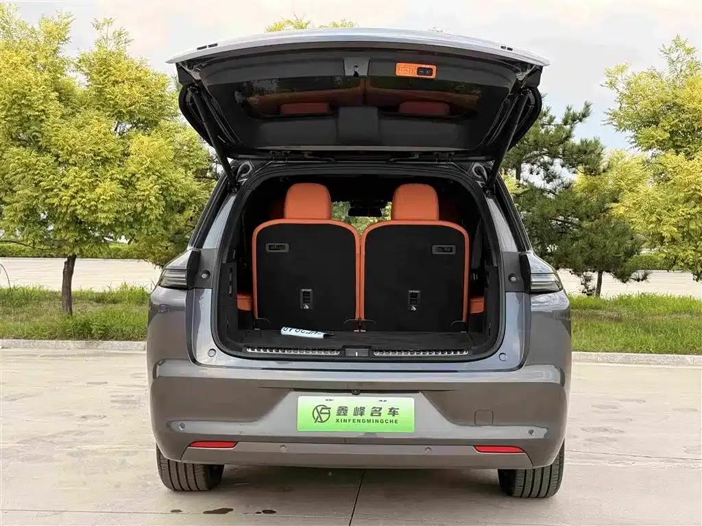 Li Auto L8 2023 Max — миниатюра 30