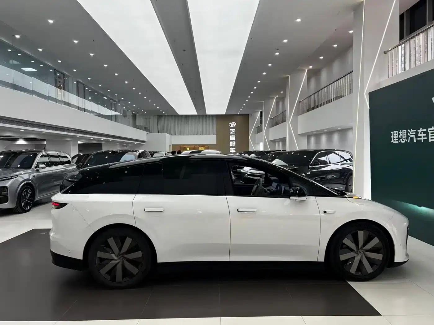 Li Auto i6 2025 AWD Standard Edition — миниатюра 6