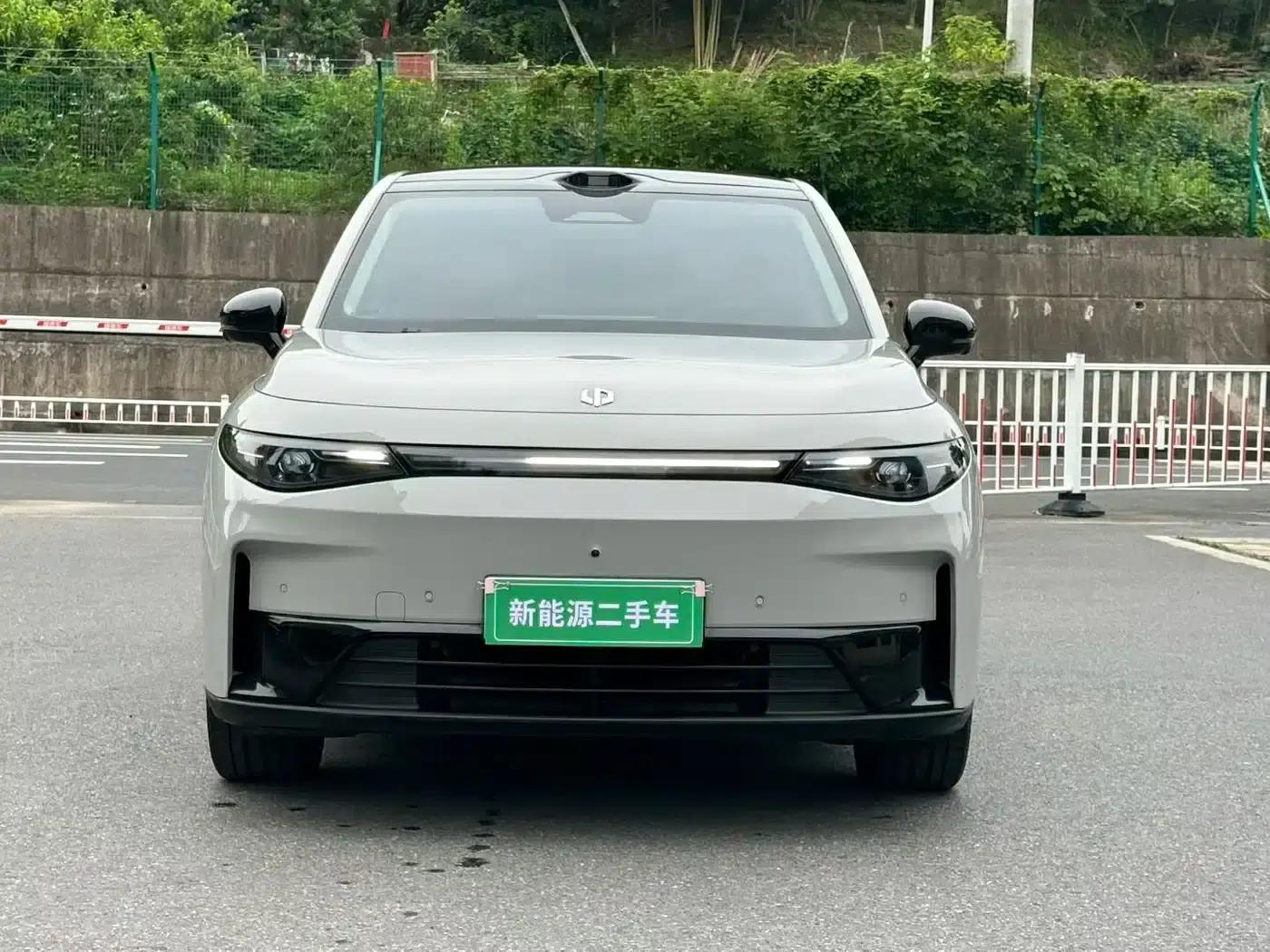 Leapmotor C10 2026 Model 605 LiDAR Edition — миниатюра 2