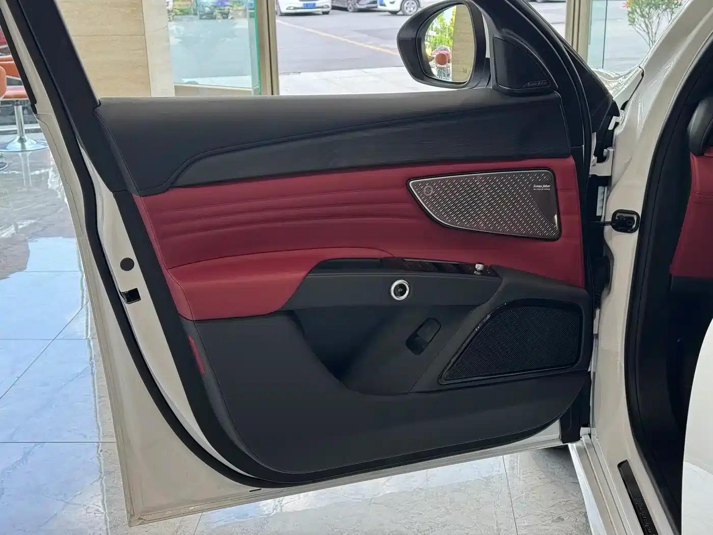 2023 Grecale 2.0T GT — миниатюра 6