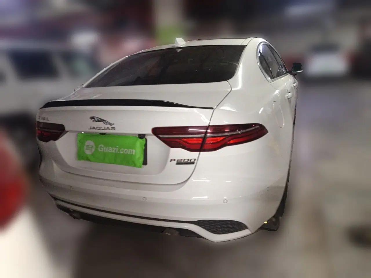 Jaguar XEL 2020 2.0T 200PS R-DYNAMIC Youth Sports Edition — миниатюра 5