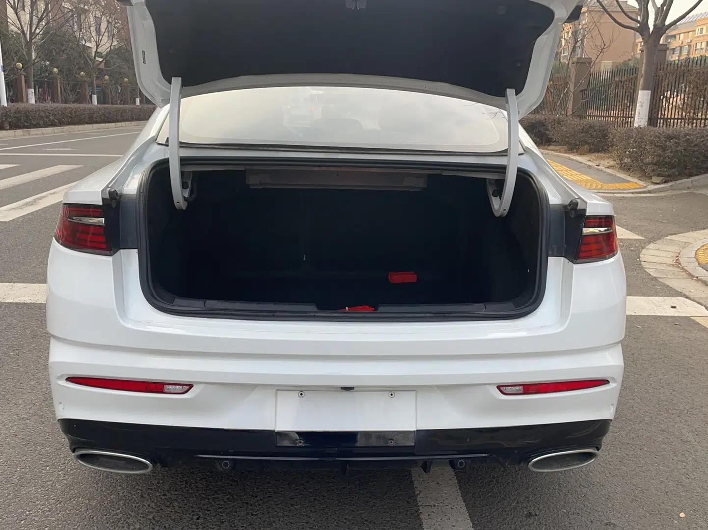 Geely Auto Preface 2021 2.0TD Luxury Version — миниатюра 20