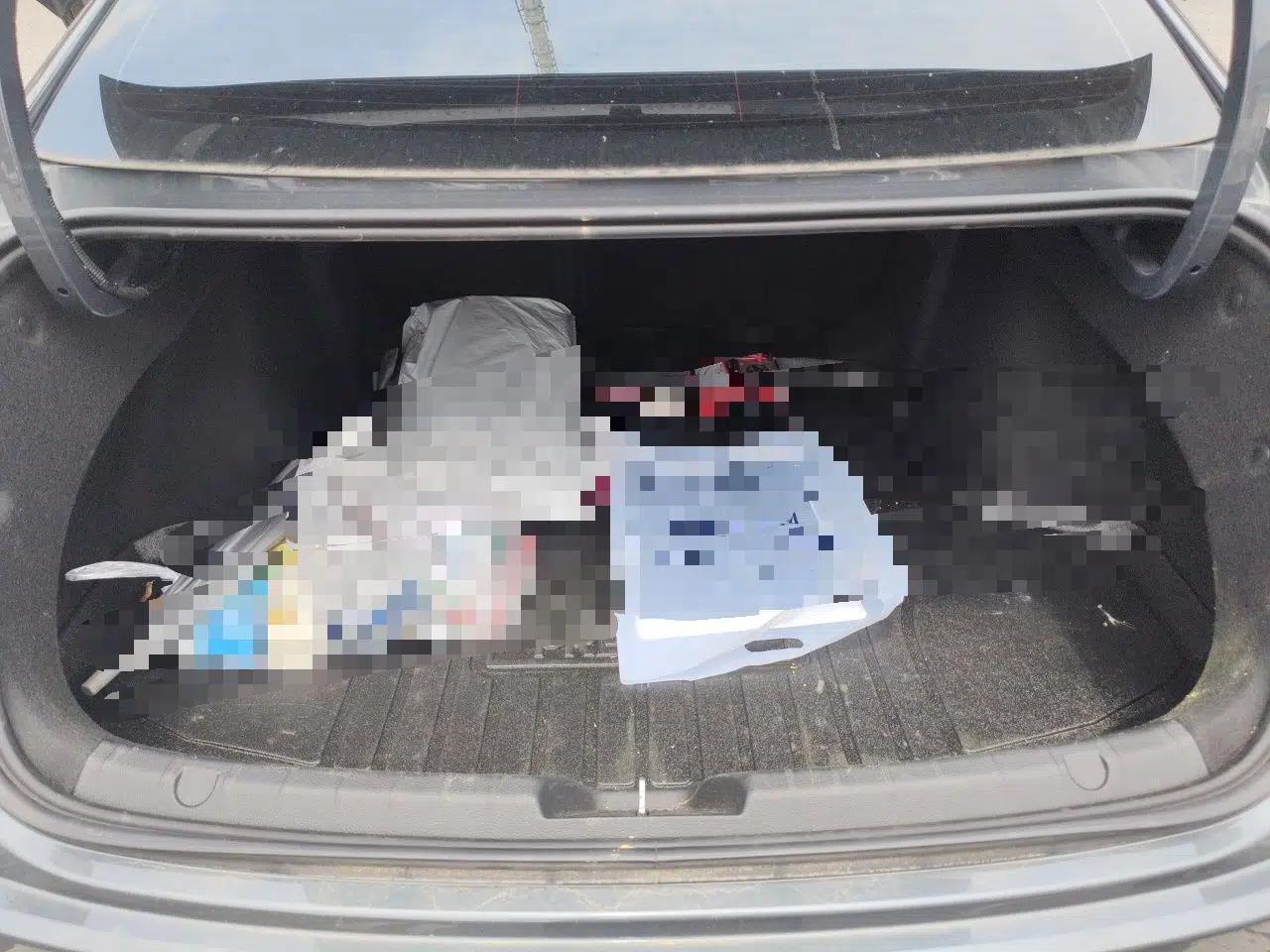 Geely Auto Preface 2025 Dongfang Yao 1.5TD Kunlun Edition — миниатюра 19
