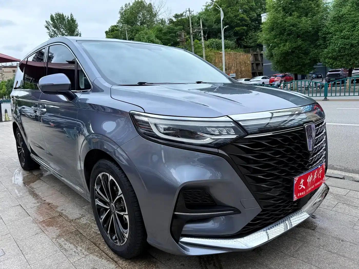 Roewe iMAX8 2022 400TGI Flagship Edition — миниатюра 3