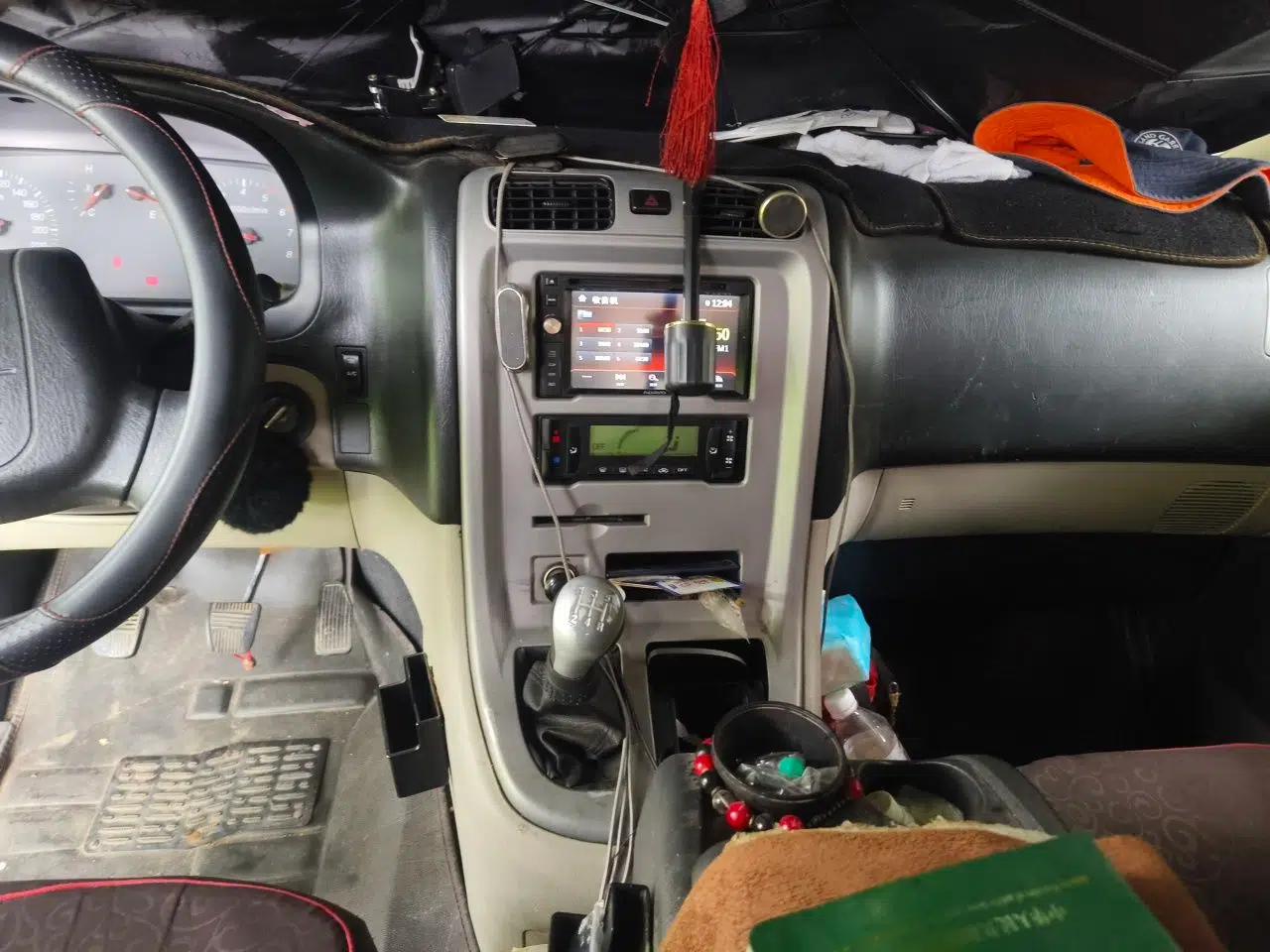 Jinbei Grace 2014 2.0L Luxury Long-Wheelbase 9-Seater 1TR — миниатюра 13