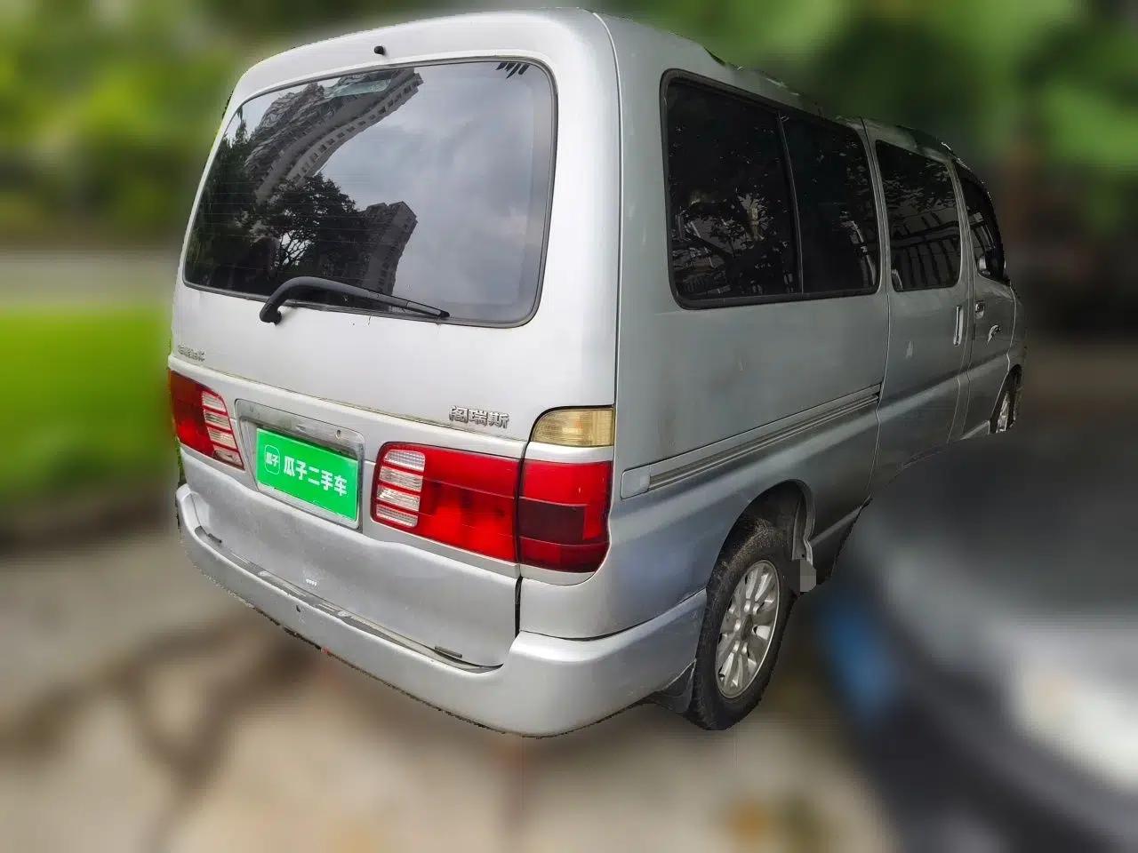 Jinbei Grace 2014 2.0L Luxury Long-Wheelbase 9-Seater 1TR — миниатюра 6