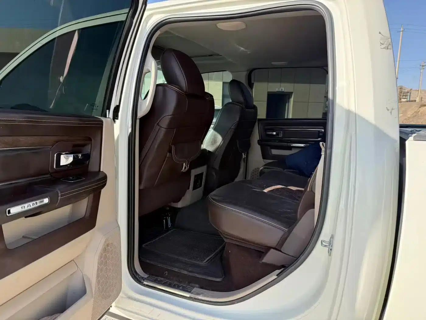 RAM Trucks 2018 5.7L Automatic — миниатюра 7